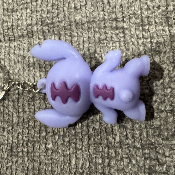 Purple Key Holder Accessory - Picture 1 of 3